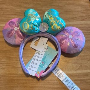 💗 ITS A SMALL WORLD DISNEY MINNIE MOUSE EAR HEADBAND